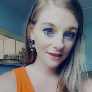 Meet your Posher, Tori